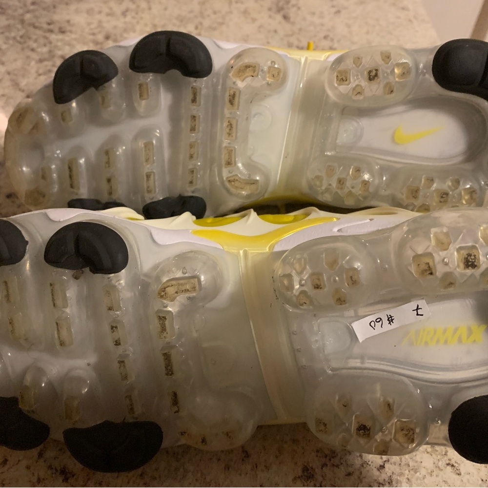 Nike Yellow and White Women's Sneakers - Picture 6 of 14